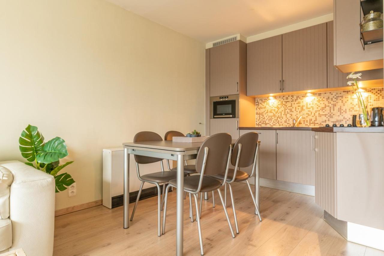 Apartment Met Zwembad In Neoportus *